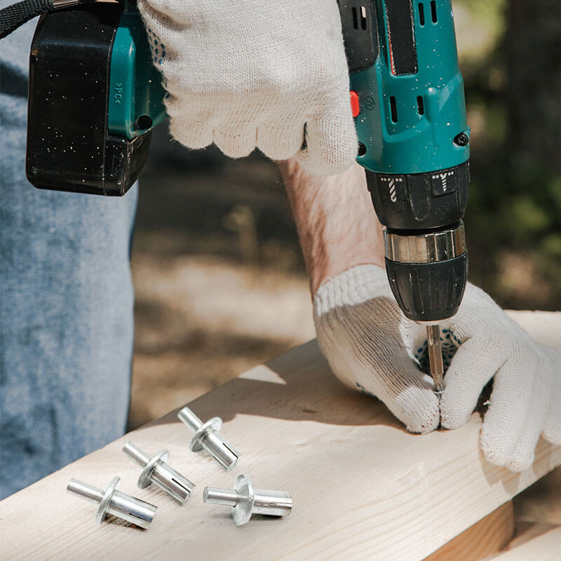 Hammer Drive Expansion Nail
